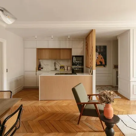 Elegant - 6th - 4p